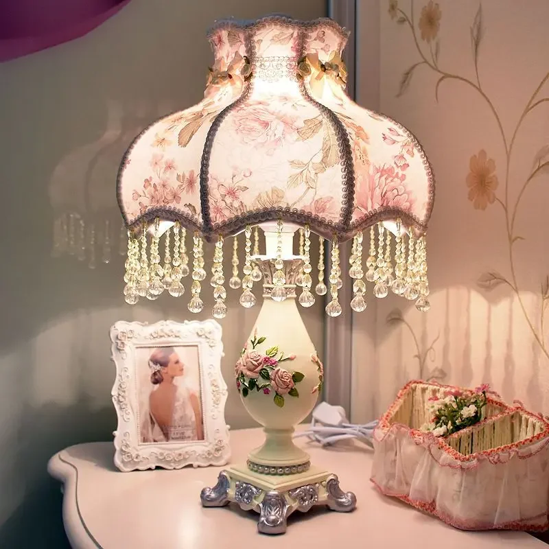 Lampu Meja Vintage Nordic Prin - Decor Lighting The Parade ulasan dan harga