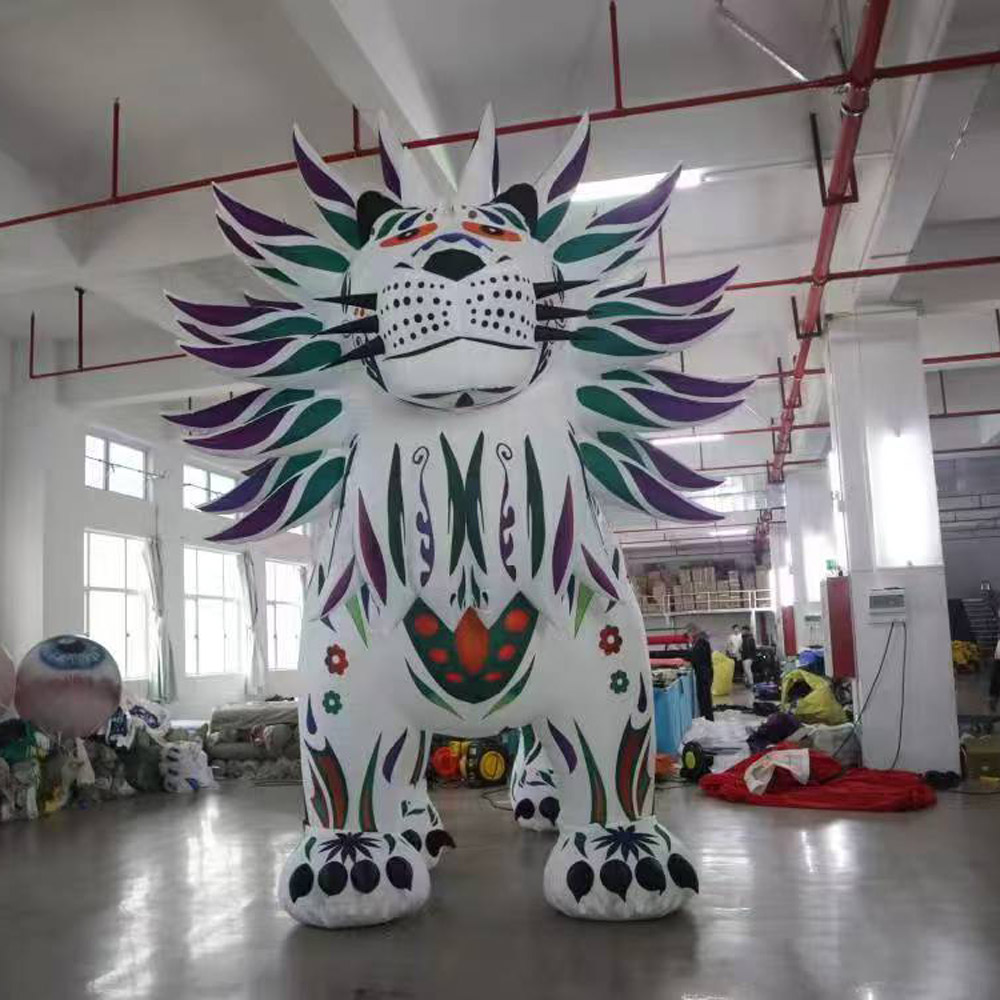 Singa Raksasa Tiup Berwarna-wa - Decor Lighting The Parade ulasan dan harga